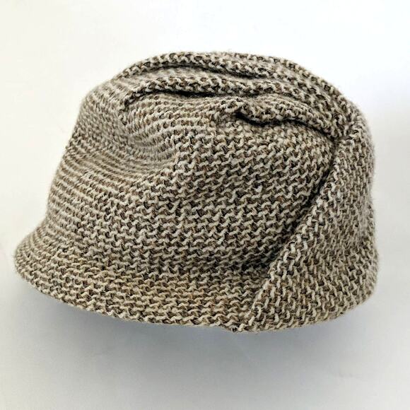 Vintage CHANEL‎ Tweed City Hat Wool Tan Cloche 57 Luxury Old Money main image 6